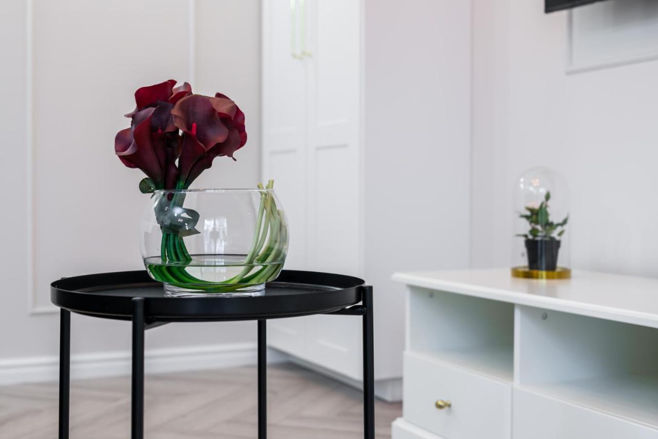 Modern Studio Apartments Poznan City Center By Noclegi Renters Екстериор снимка